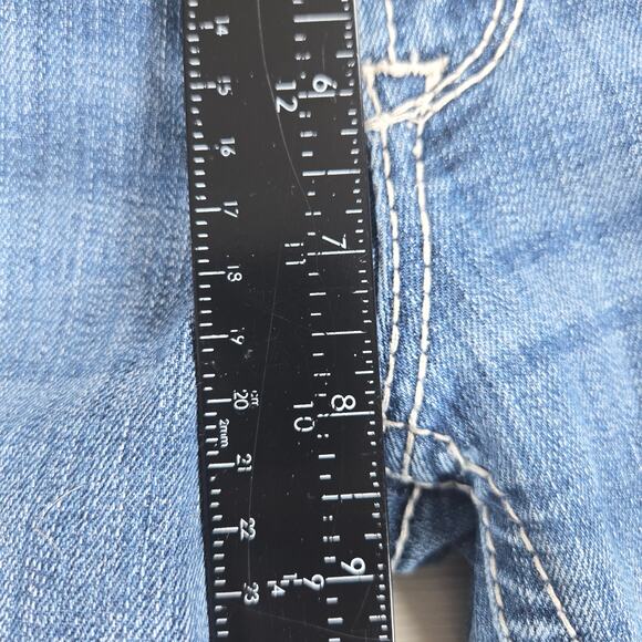 Ariat R.E.A.L Mid Rise Stretch Icon Stackable Straight Leg Jean in Ocean Size 28 - Picture 8 of 10